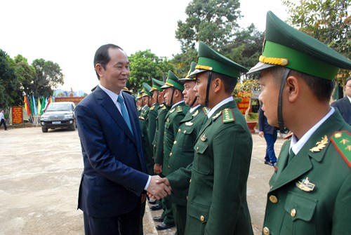 Chủ tịch nước Trần Đại Quang thăm, chúc Tết tại tỉnh Kon Tum